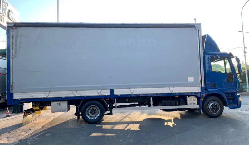 IVECO 140E25 pieno